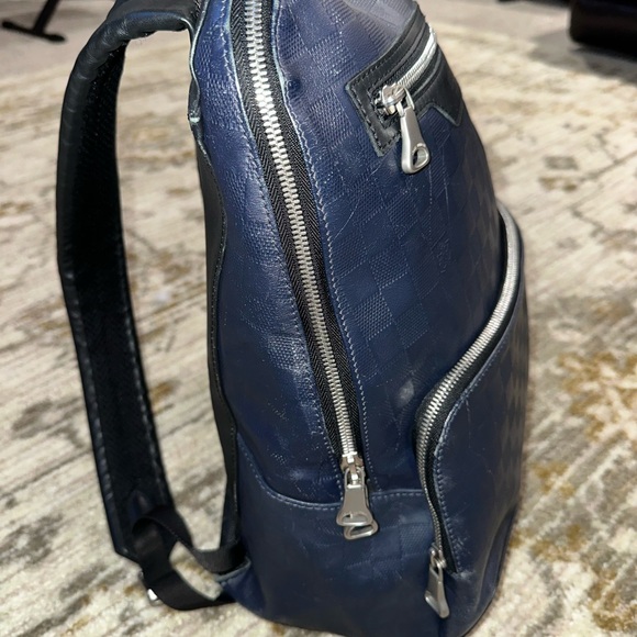 Louis Vuitton Avenue Campus Backpack Damier Infini Leather (Navy) backpack large - Picture 4 of 16